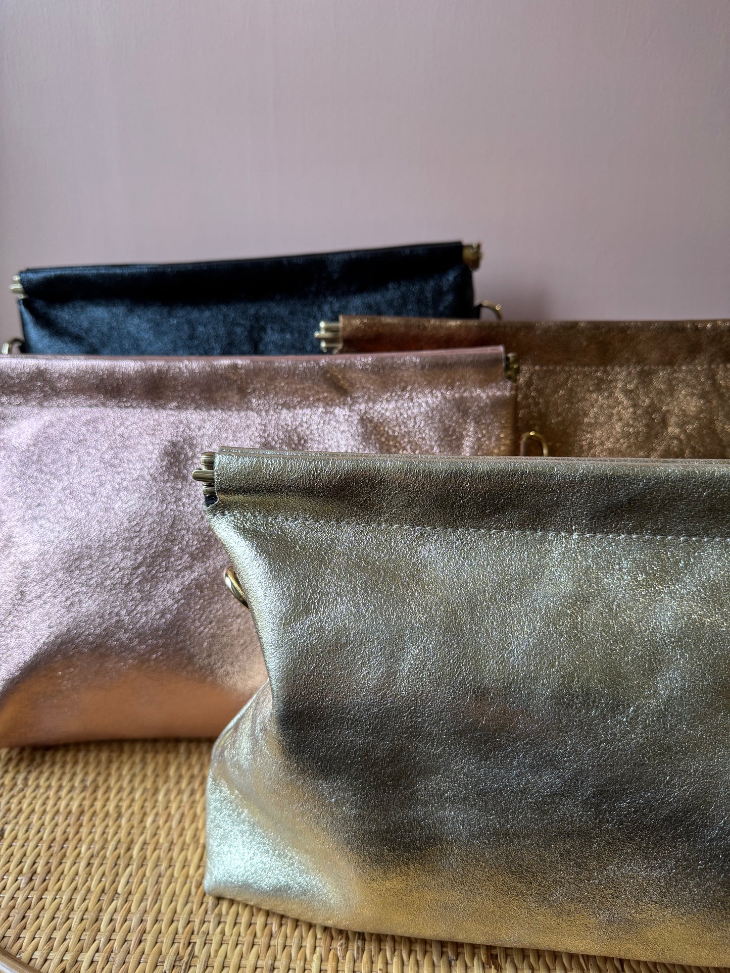 Maxi pochette metallizzata