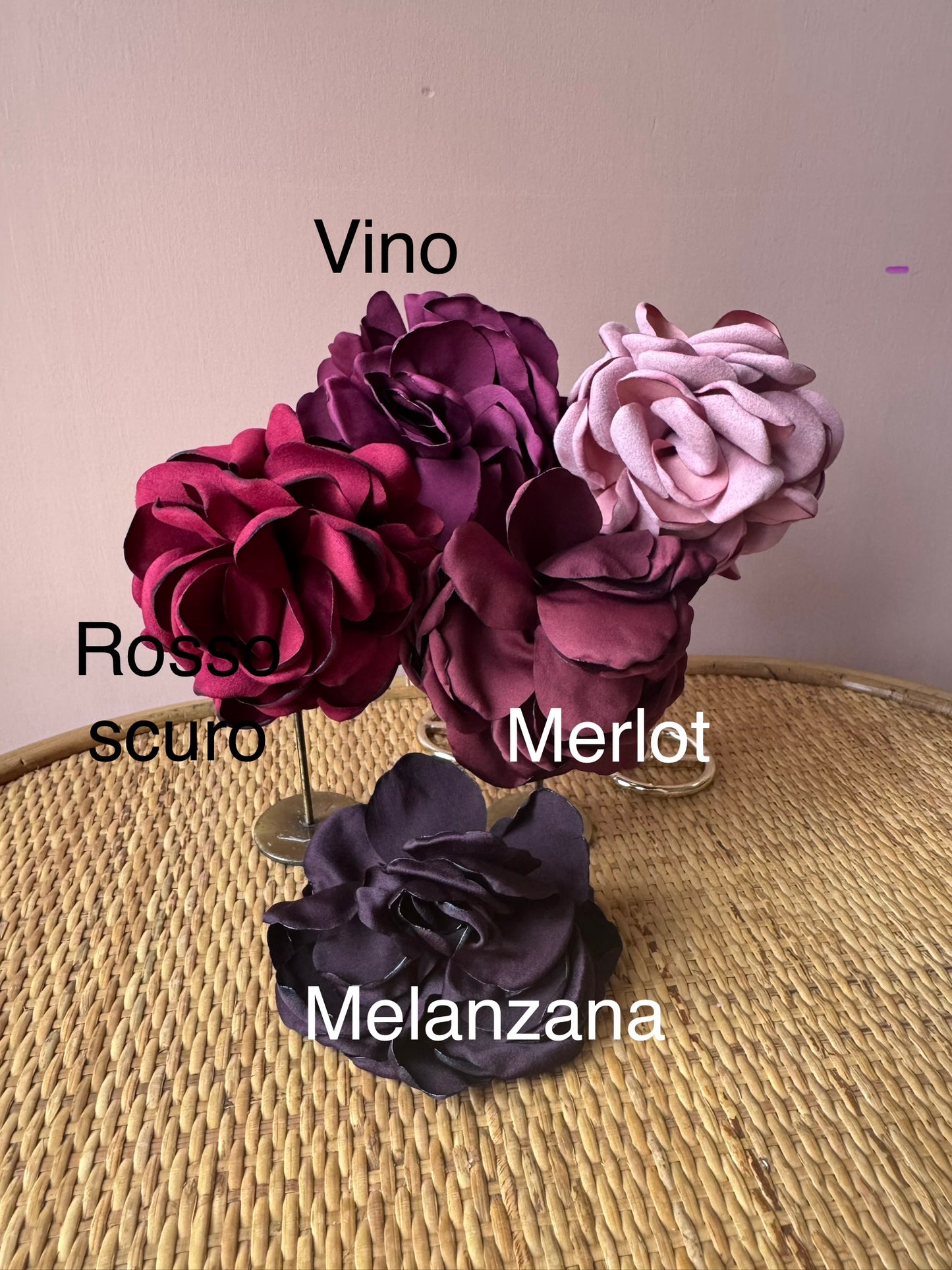 Spille fiore tessuto