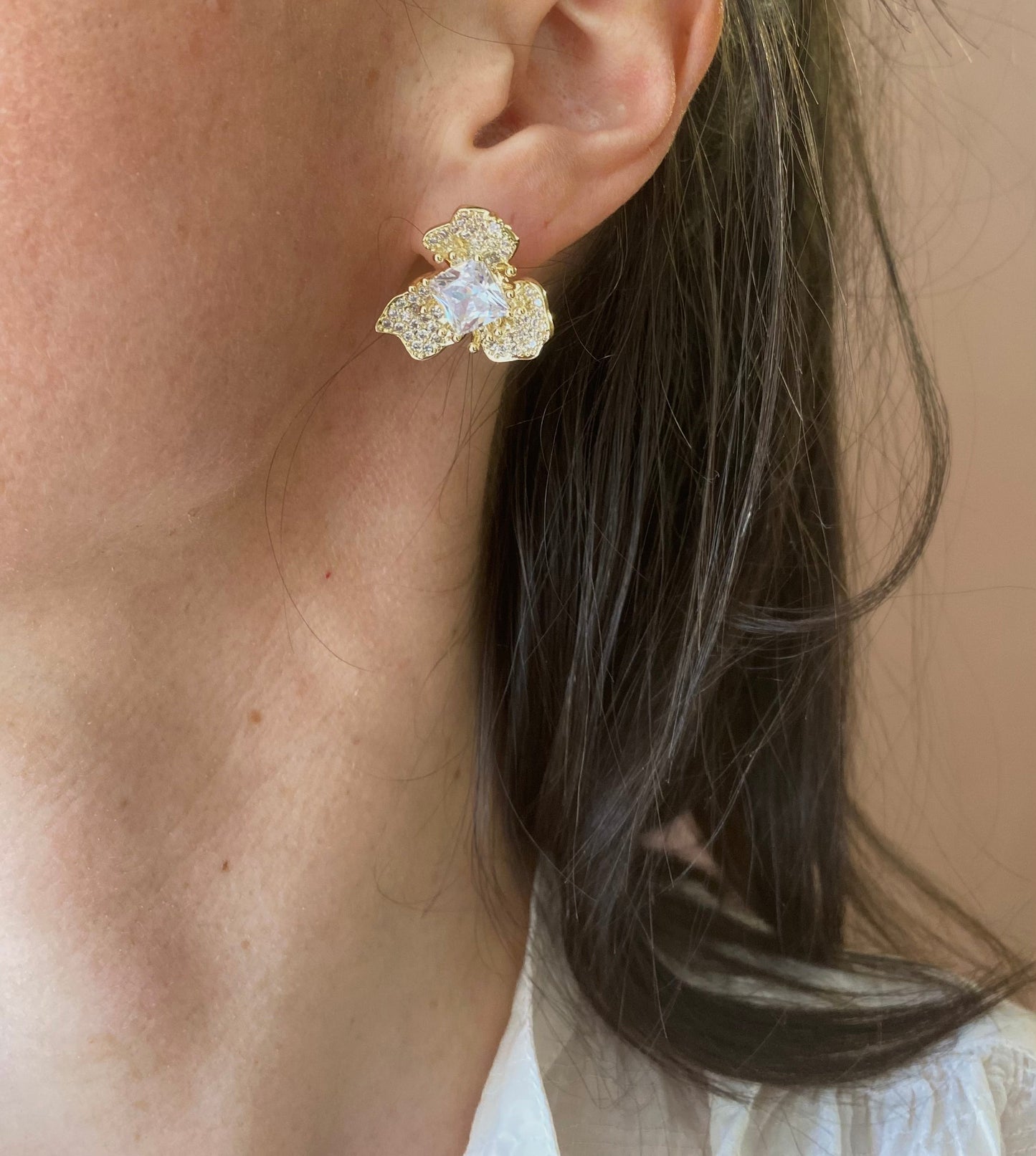 Orecchini petali di cristallo