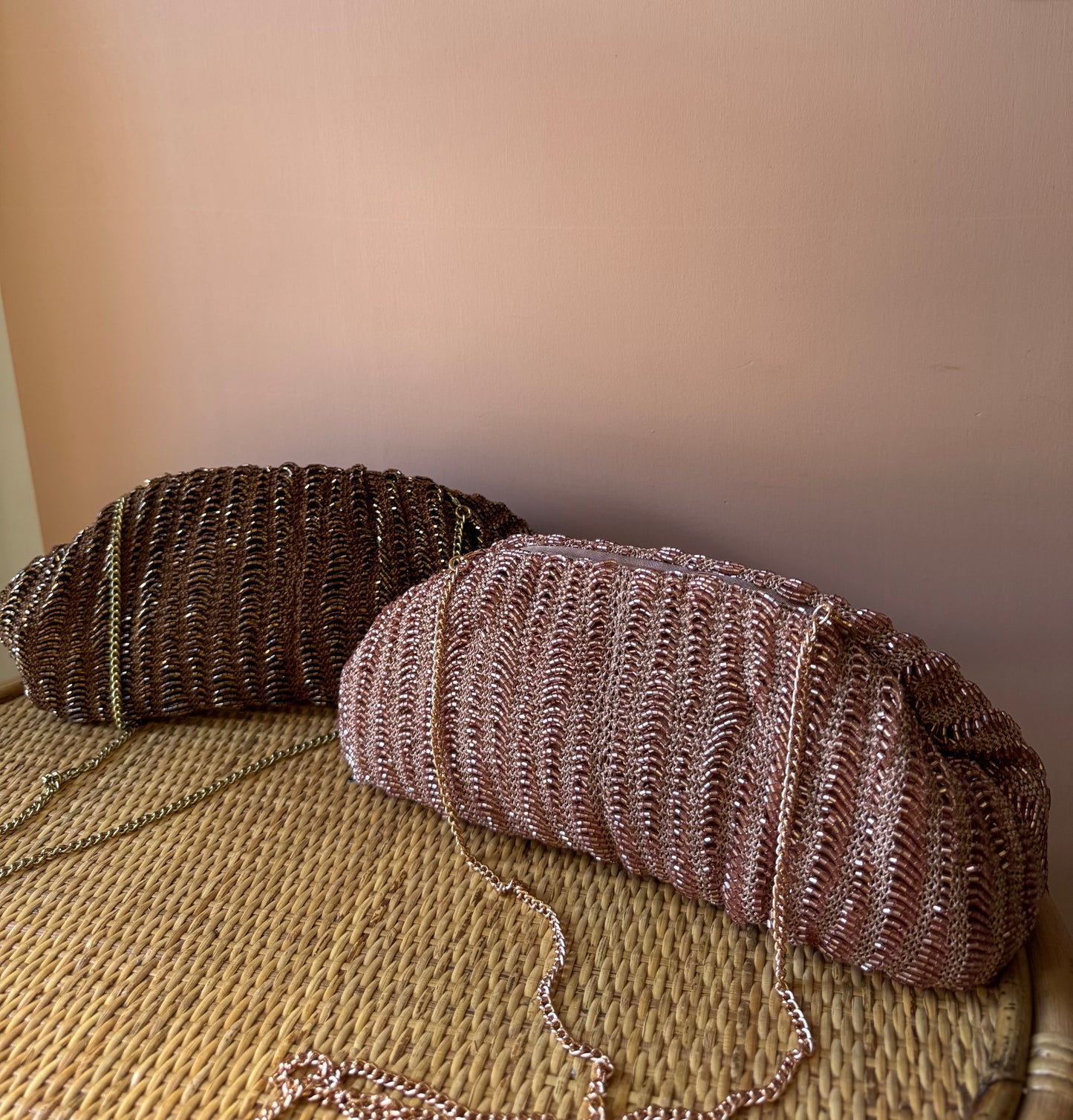Clutch mezzaluna