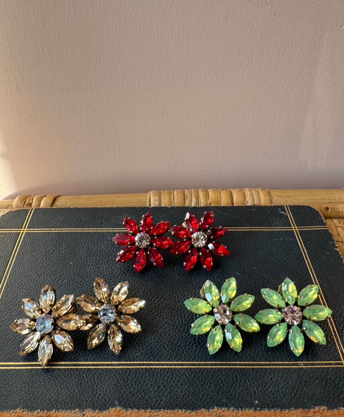 Orecchini fiore tg.S Unique