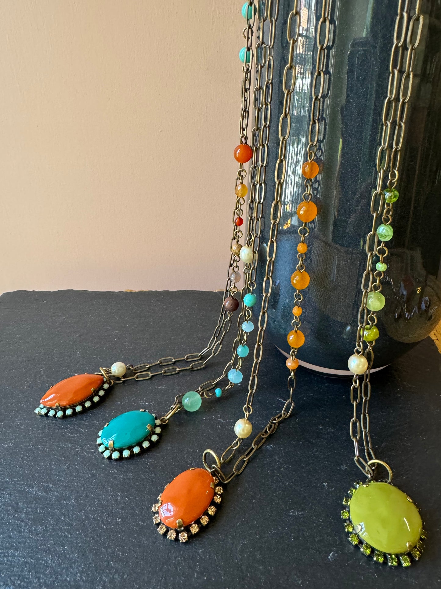 Collana lunga perline e strass Unique