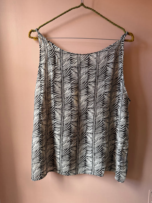 Top Tika fantasia nero/panna Diega