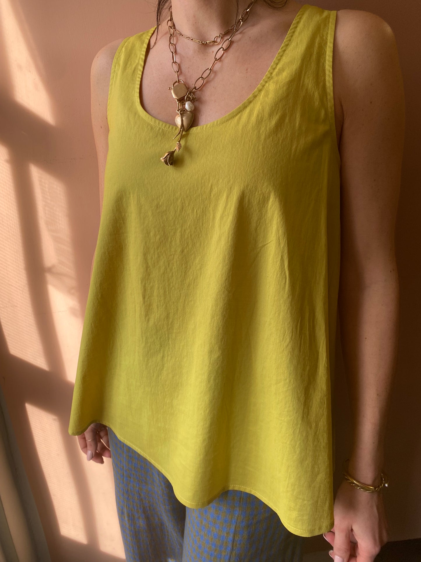 Top Neirami Lime