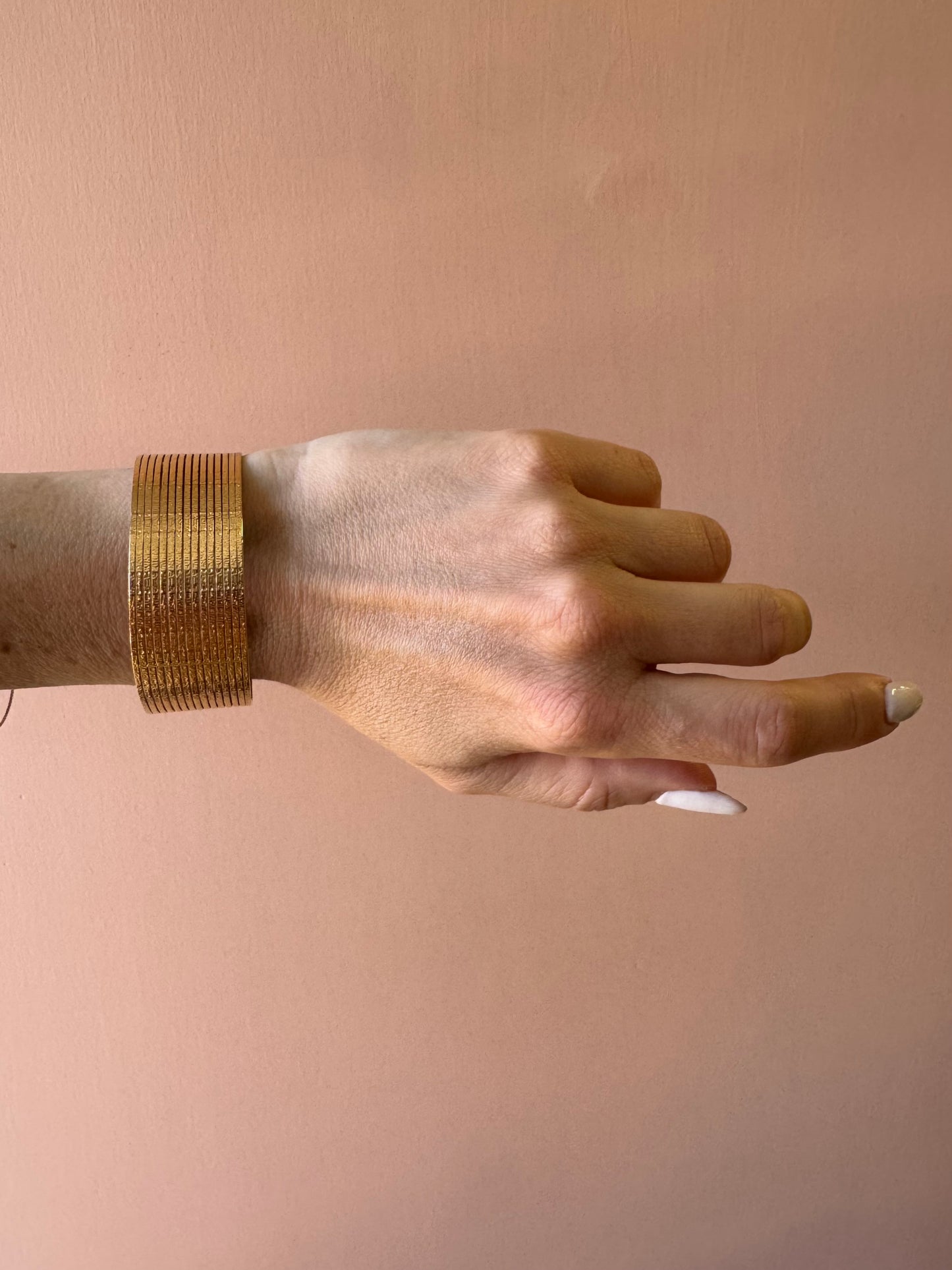 Bracciale rigido Martellato
