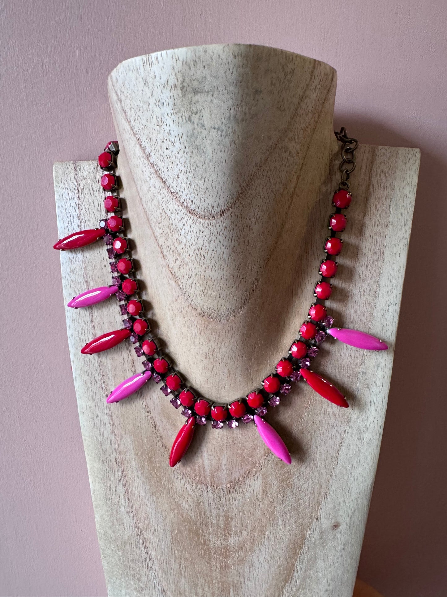 Collana rosso fucsia UNIQUE