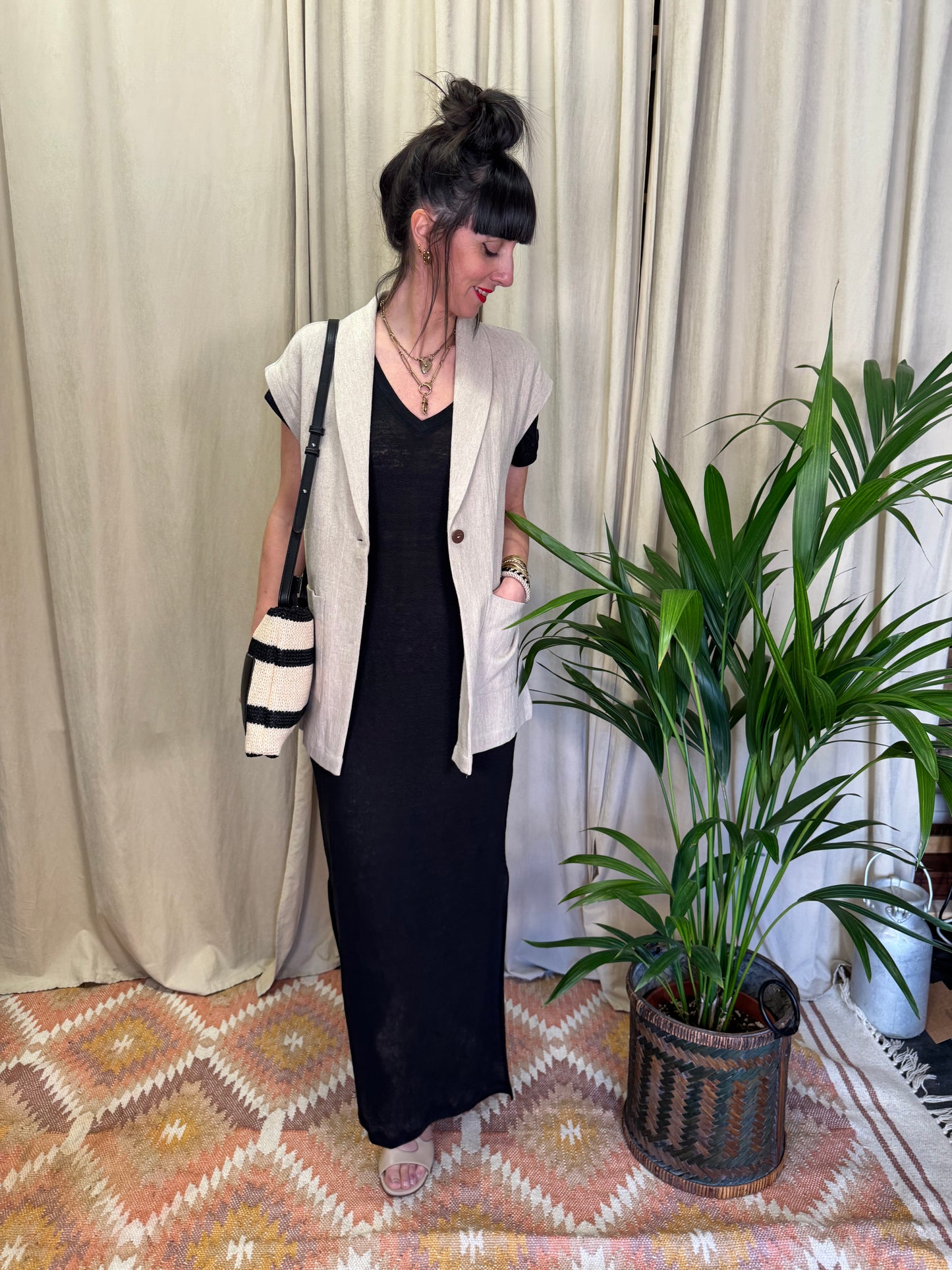 Abito scollo V nero Des Petits Hauts