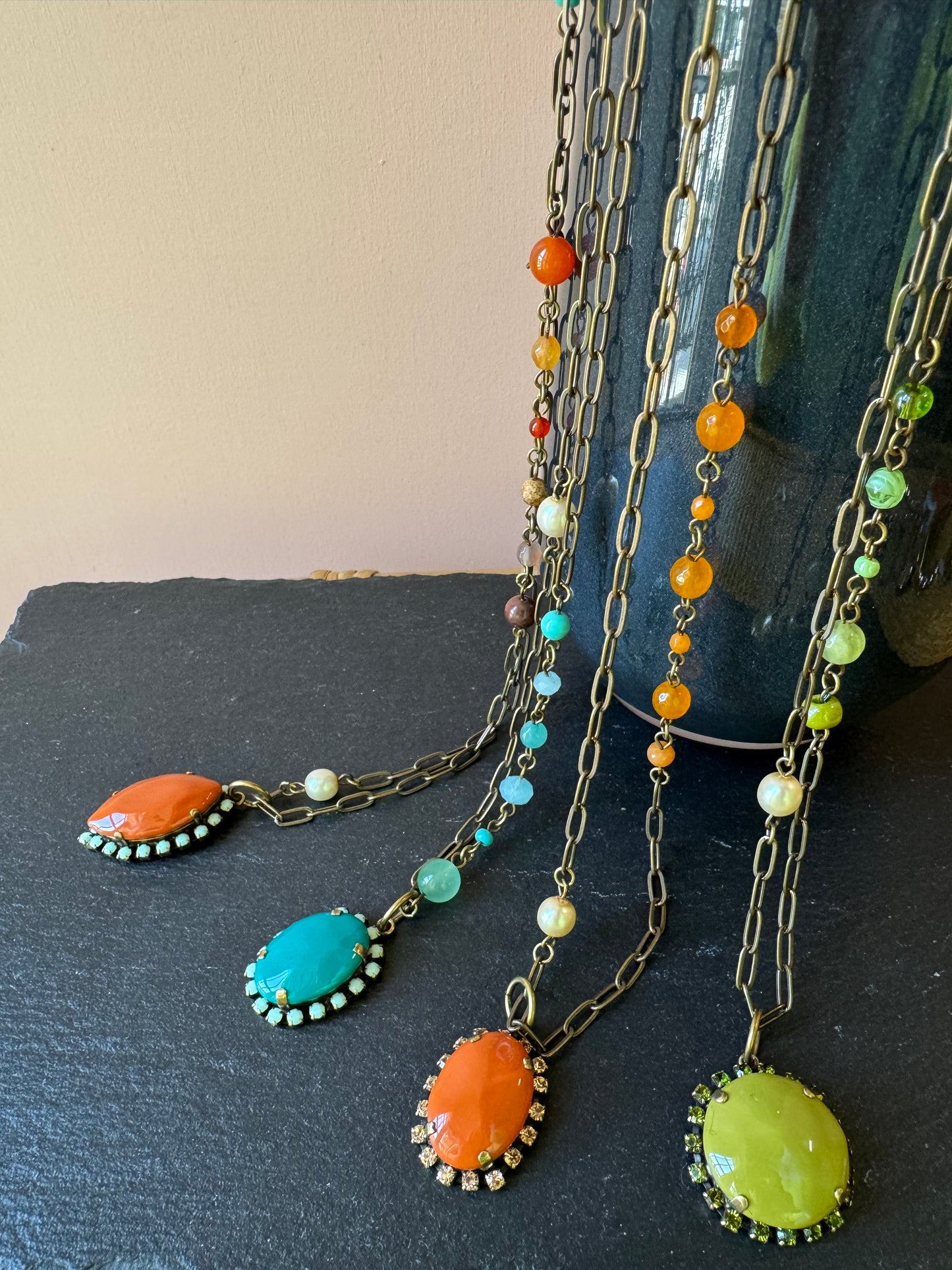 Collana lunga perline e strass Unique