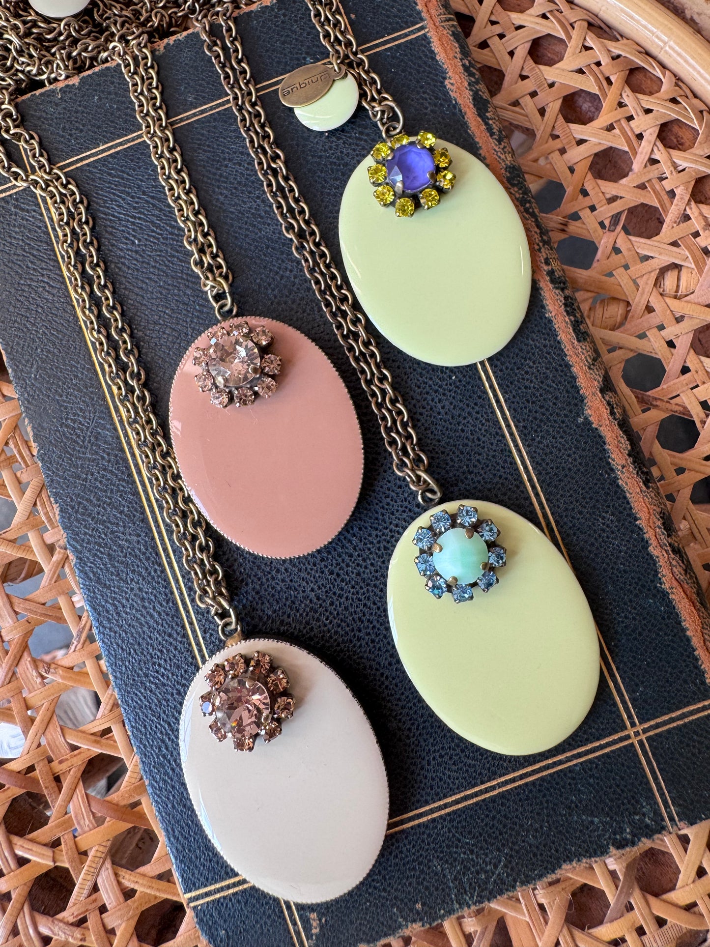 Collane lunghe ovale UNIQUE