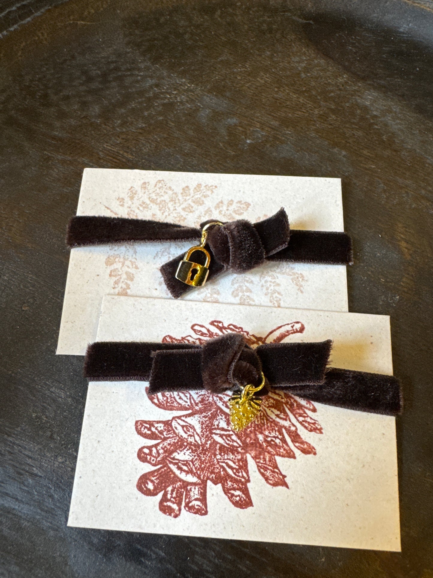 Bracciali in velluto Brioche Handmade