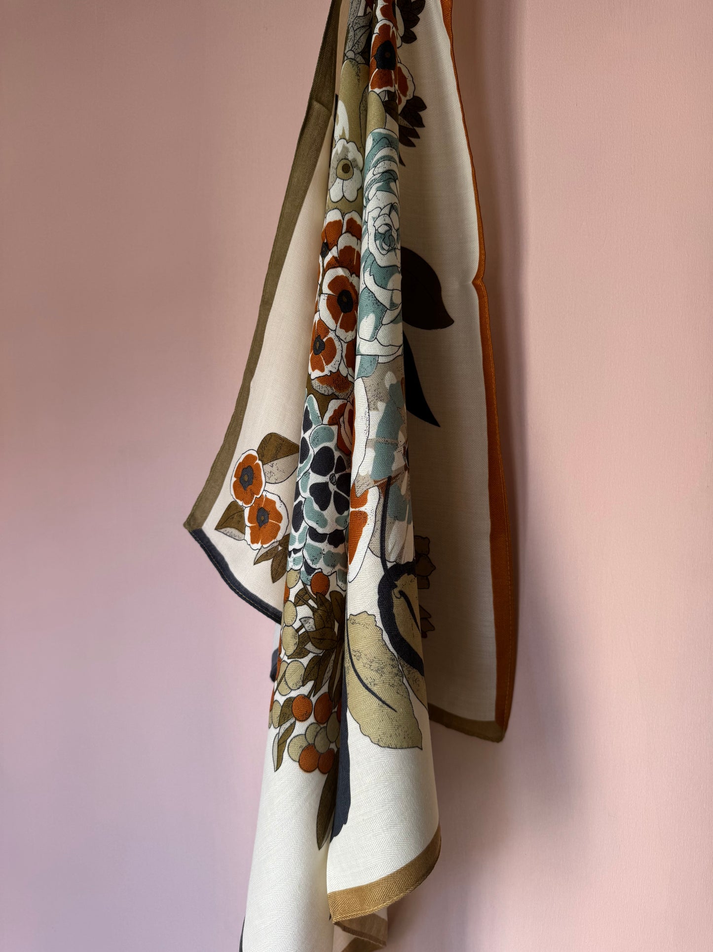 Foulard fiori coccio