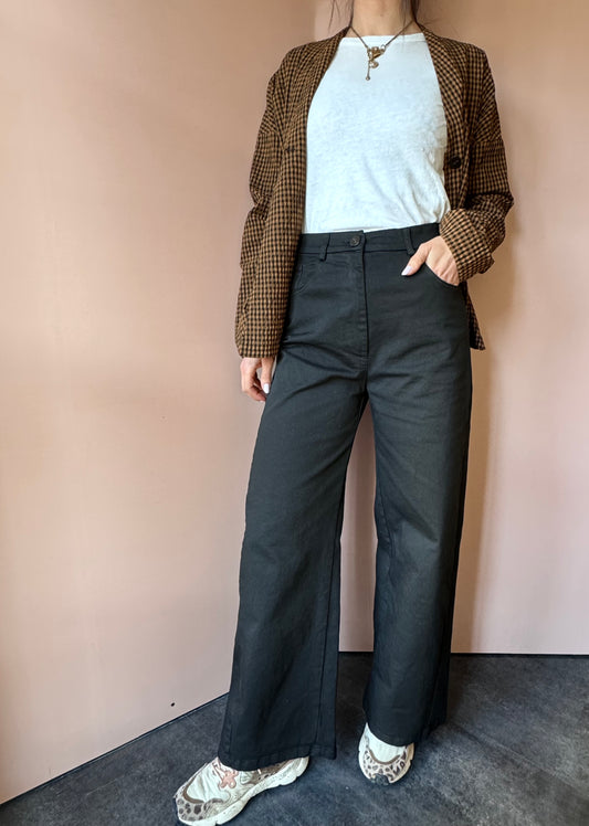Pantaloni svasati neri Neirami