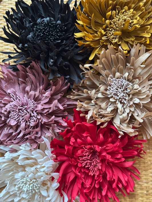 Spilla Crisantemo tessuto grande