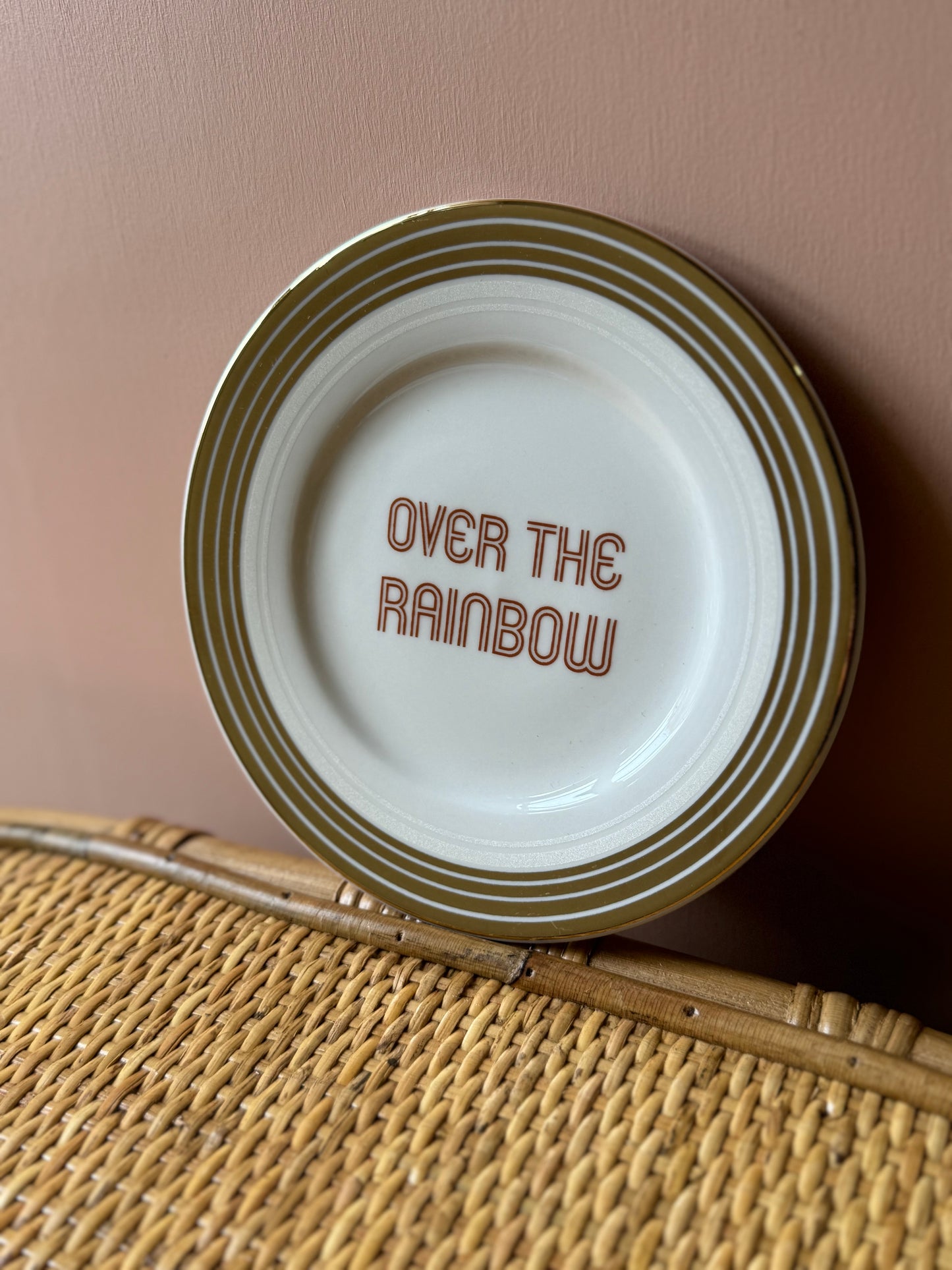 Piatto ILARIA.I “over the rainbow”