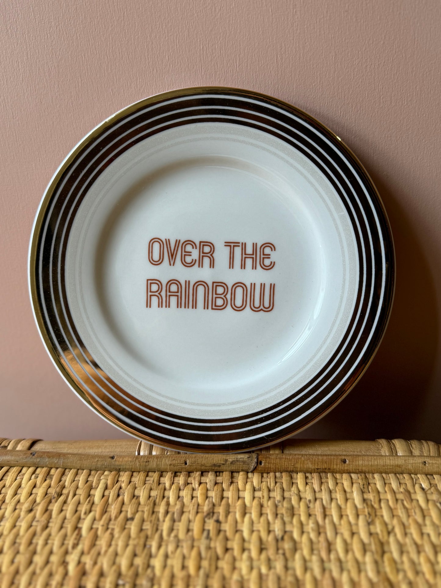 Piatto ILARIA.I “over the rainbow”