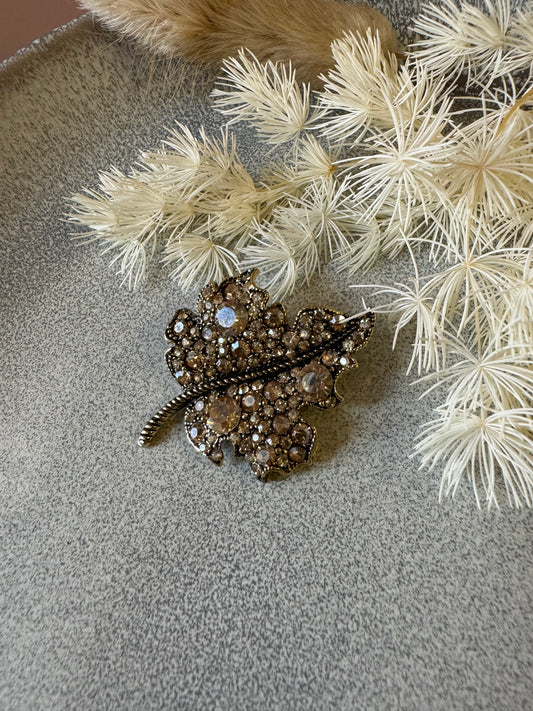 Spilla foglia di cristallo