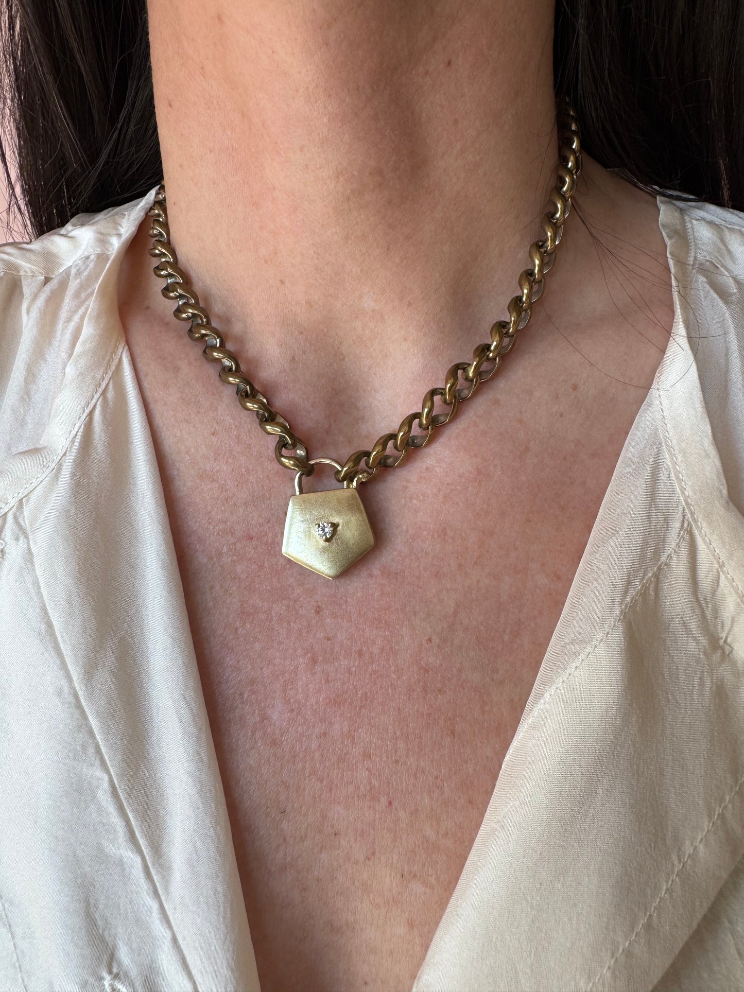 Collana catena girocollo lucchetto zircone L|UNA