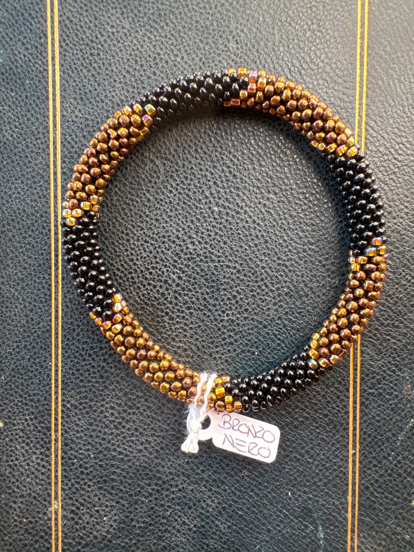 Bracciali tubolari