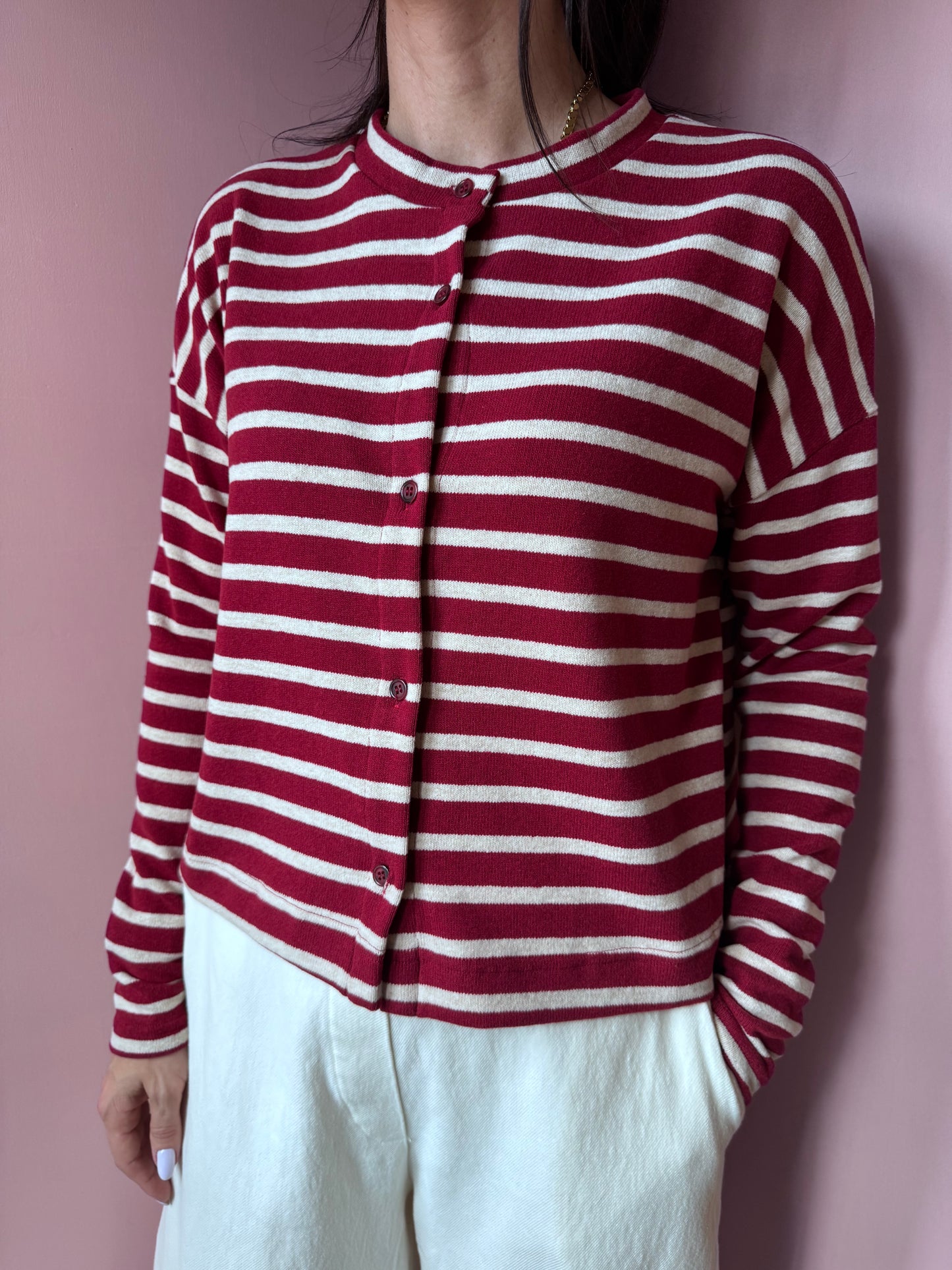 Cardigan Leah Riga rosso Mama B