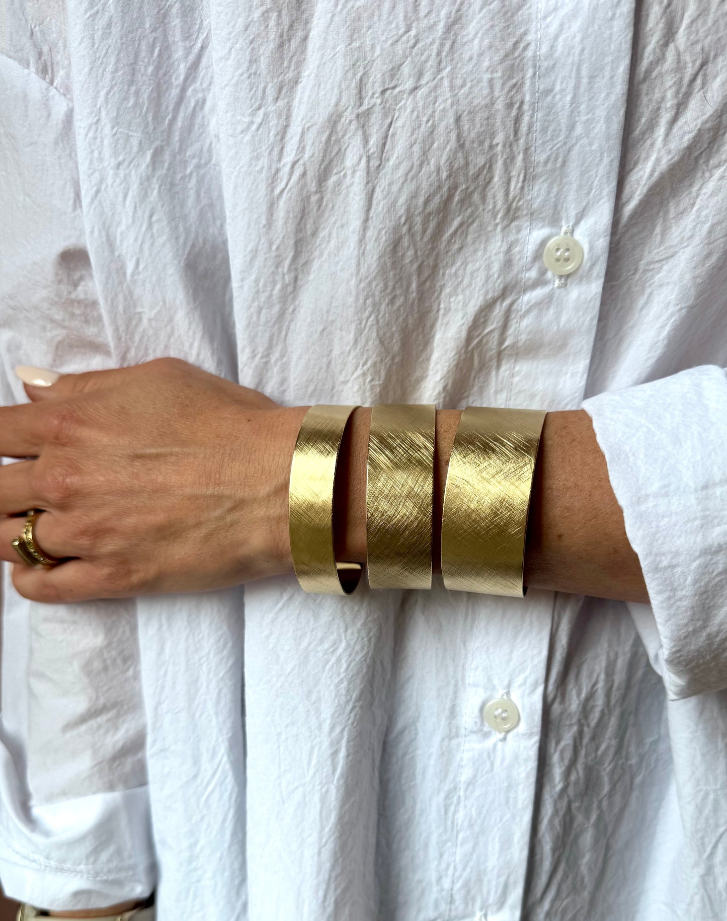Bracciali rigidi satinati OA