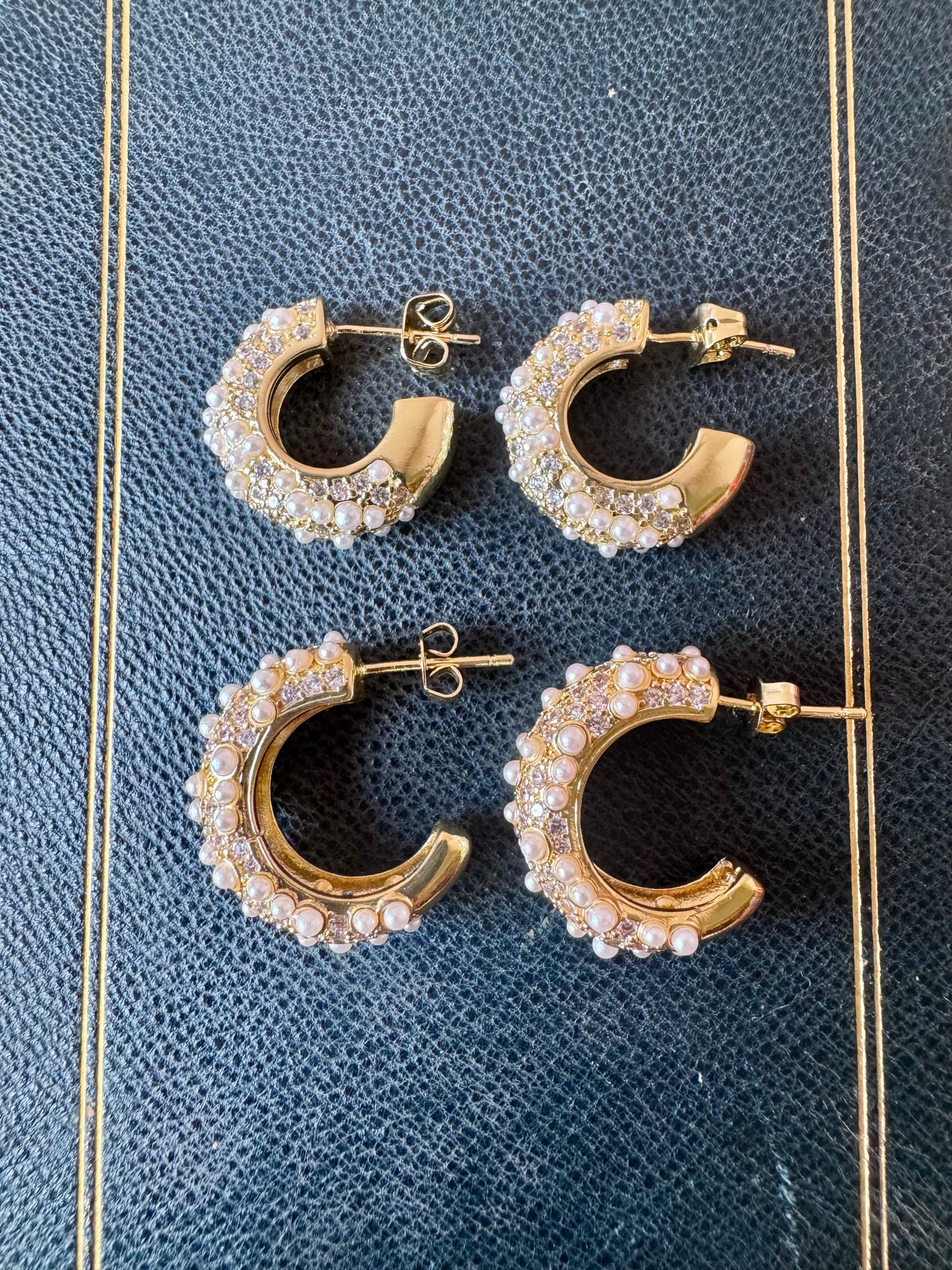 Orecchini CERCHIO CON PERLE