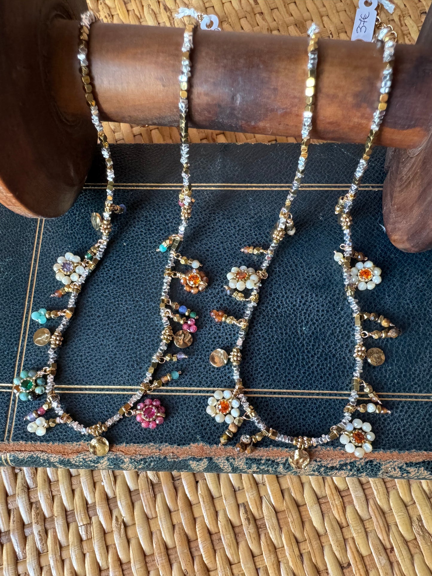 Girocollo charms Margherite