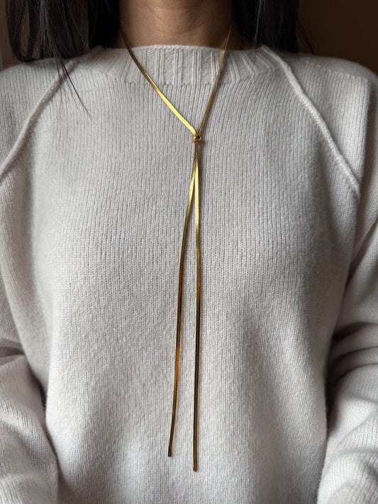 Collana lunga Scia Dorata con passante