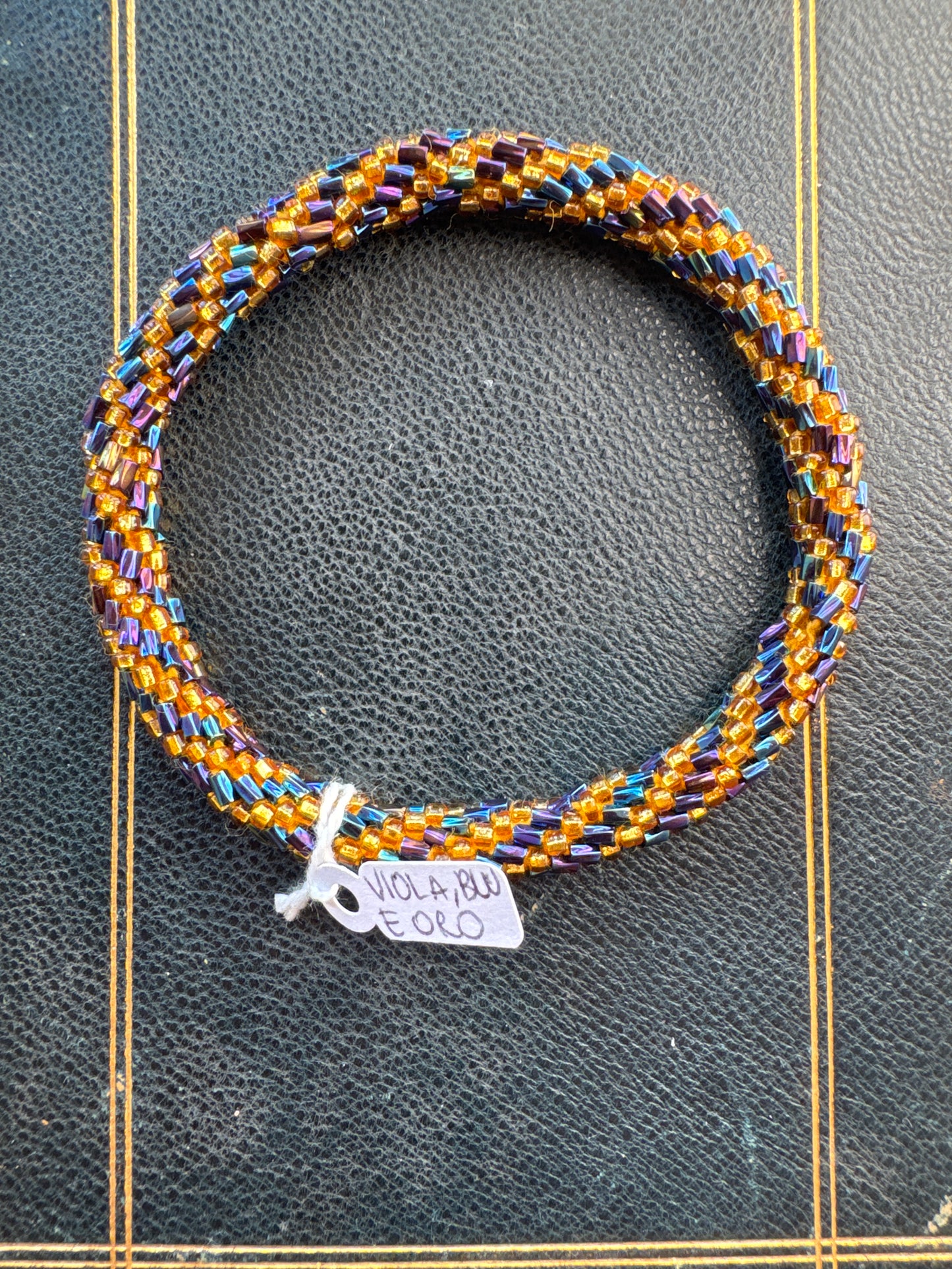 Bracciali tubolari