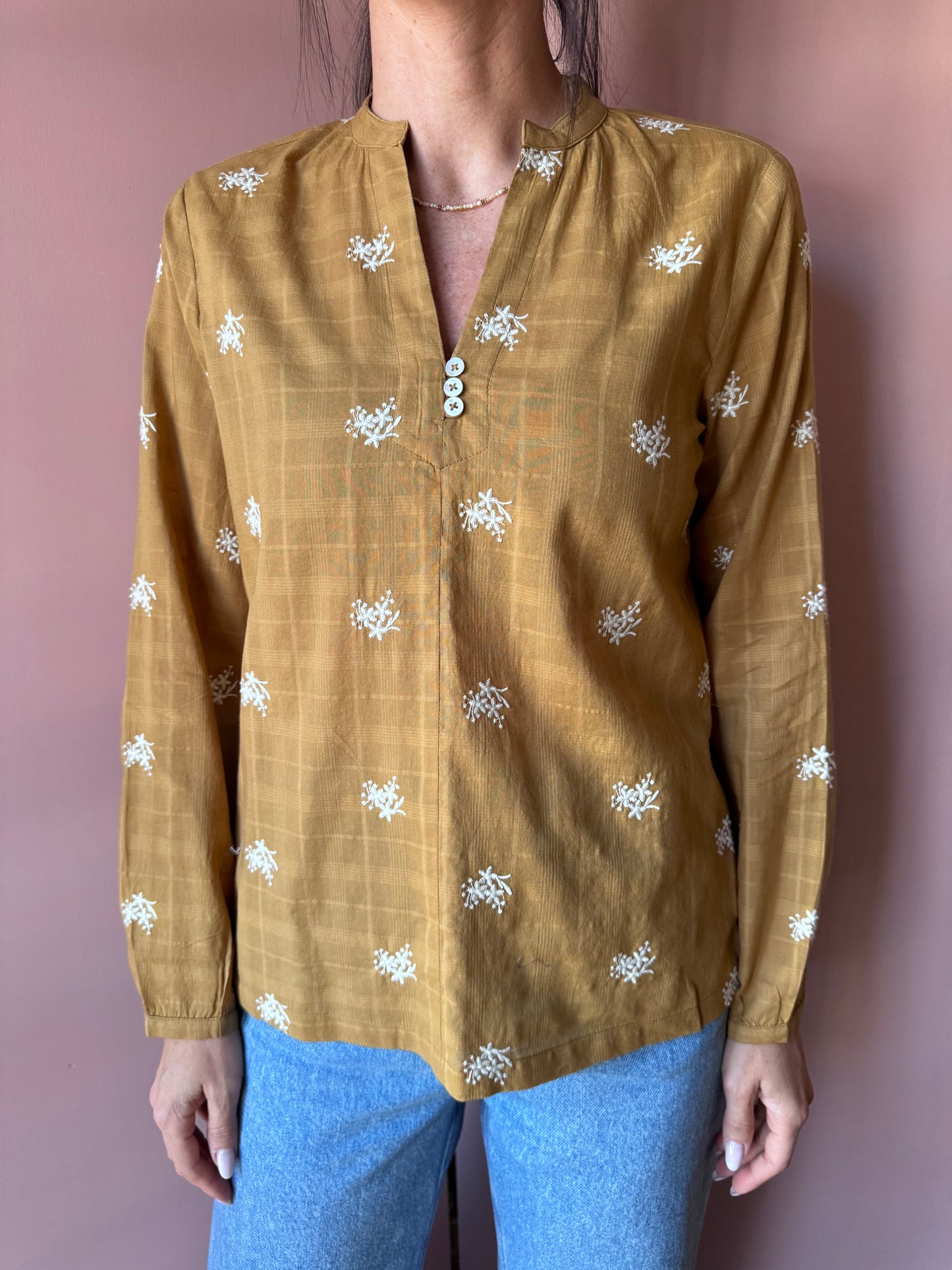 Camicia ricamata senape Nice Things
