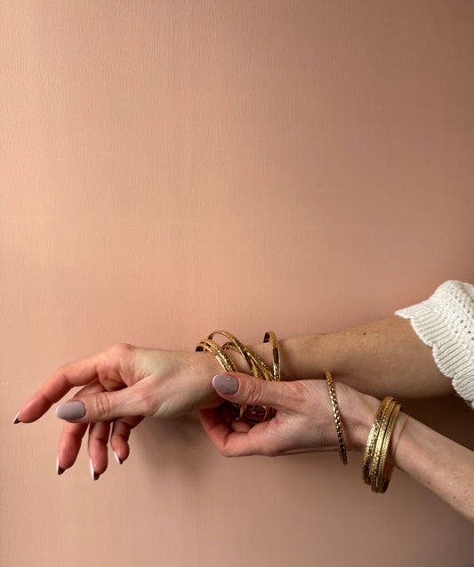 Bracciali rigidi in acciaio