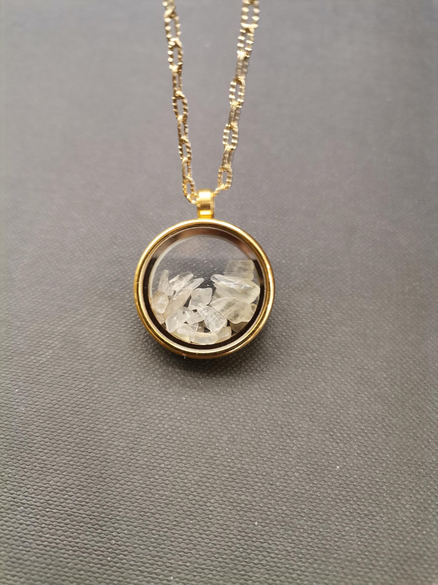 Collana lunga obló