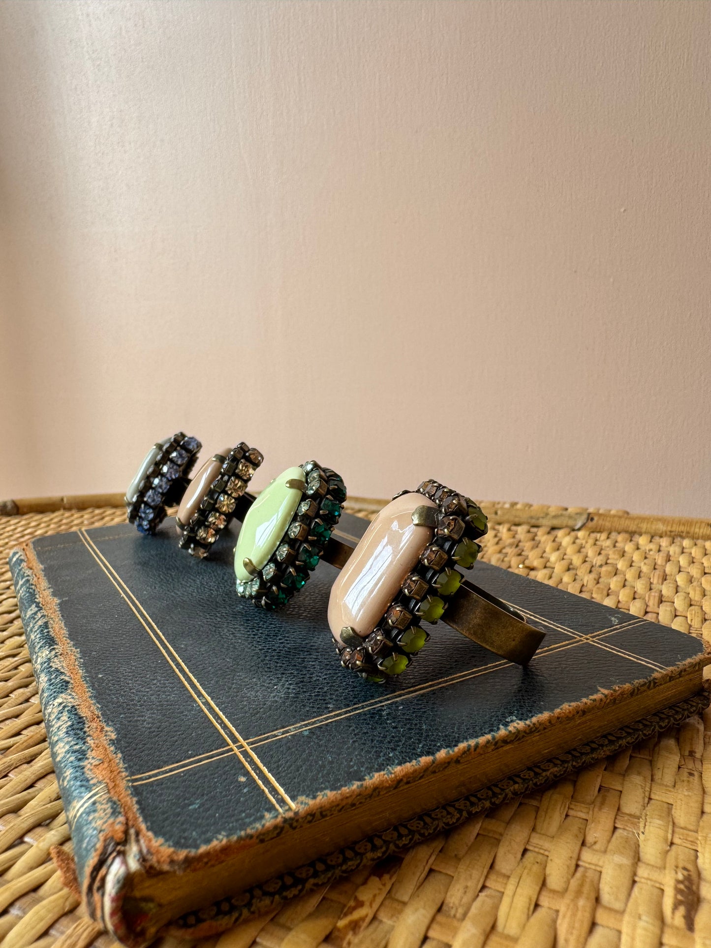 Anelli Barocco “Unique”