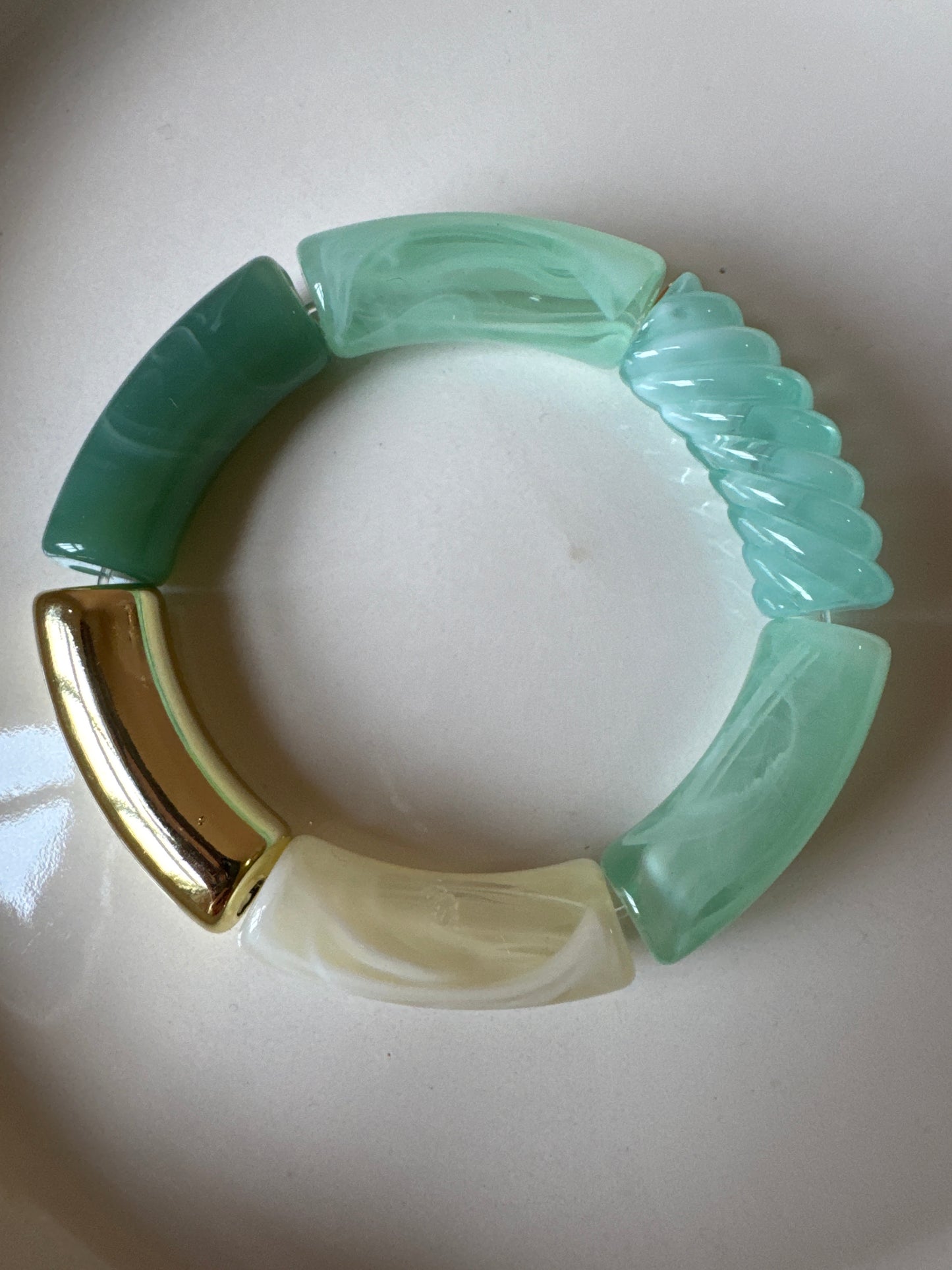 Bracciali elastici in resina