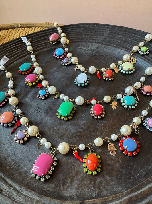 Girocollo perle ,castoni e bianco arancio Unique