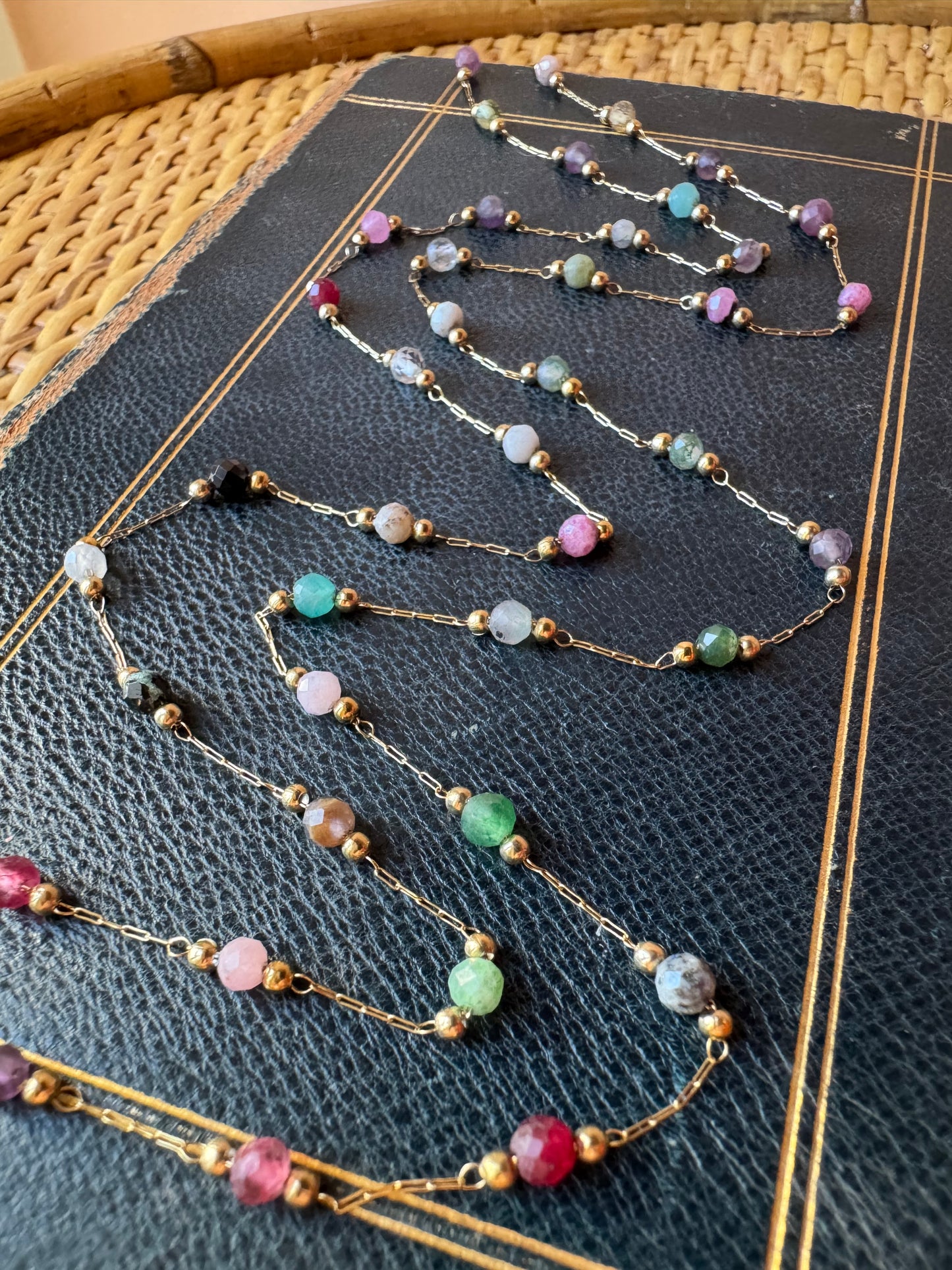 Collana lunga palline