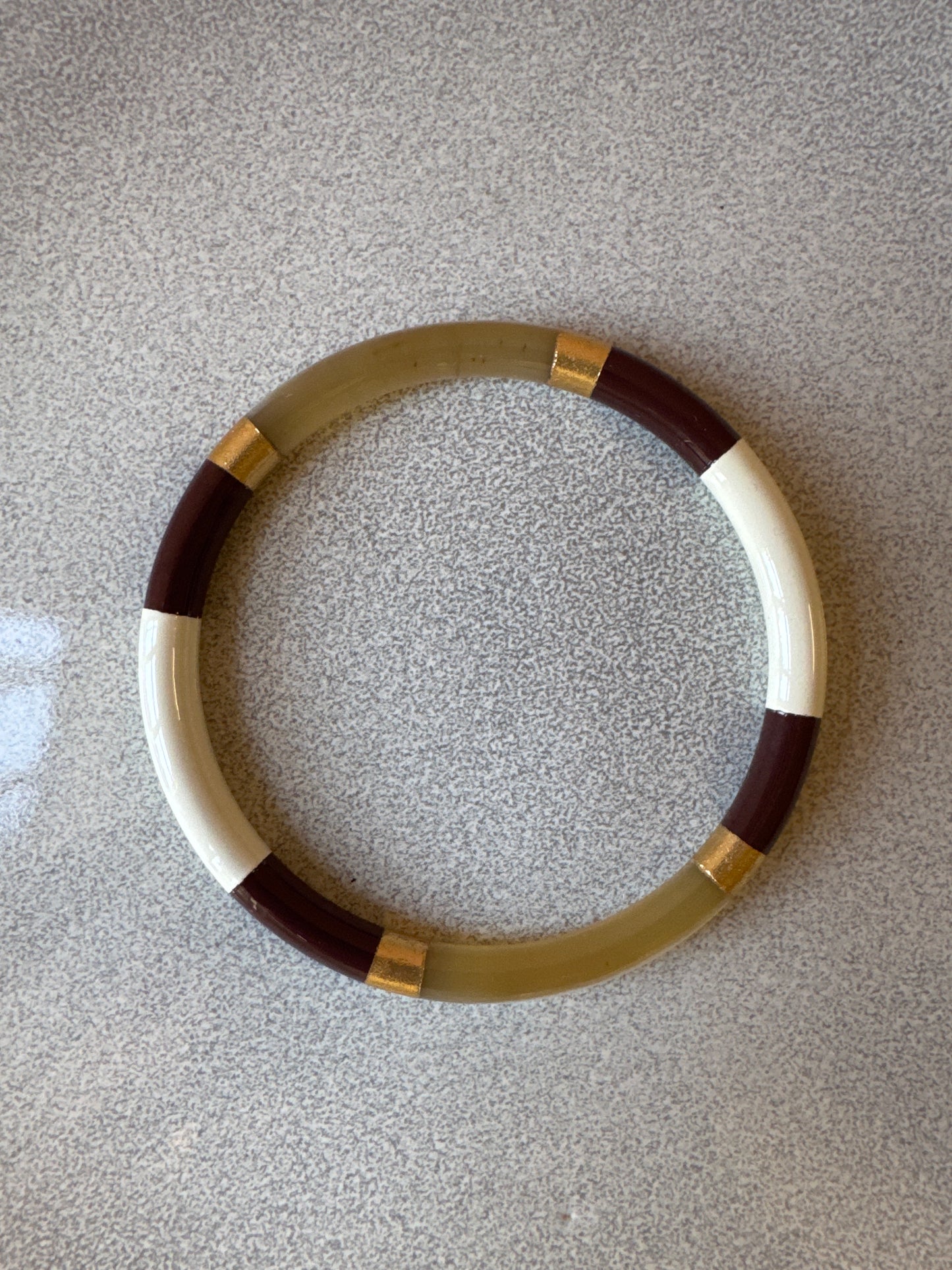 Bracciali rigidi smaltati