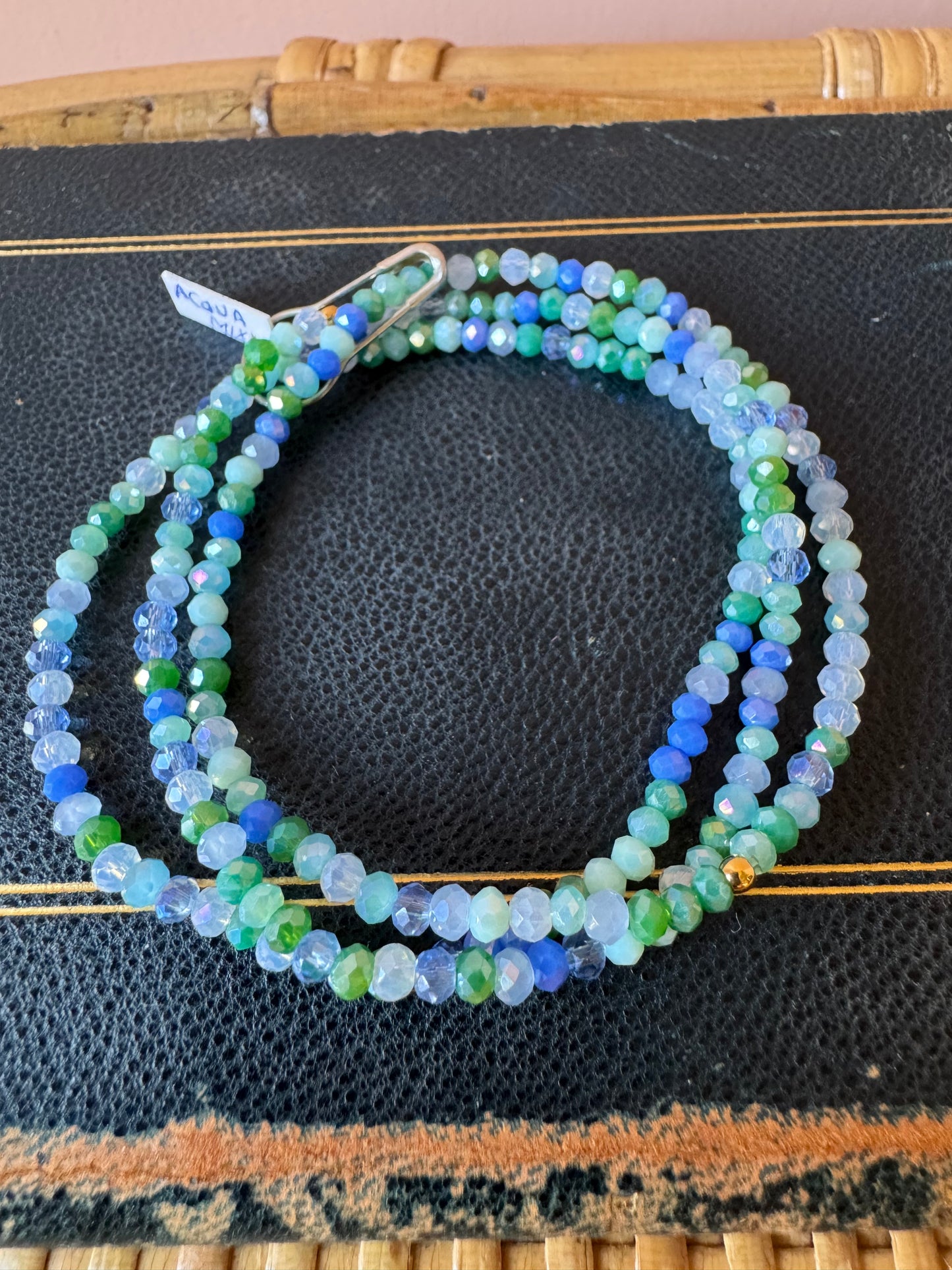 Bracciali cristallini elastici