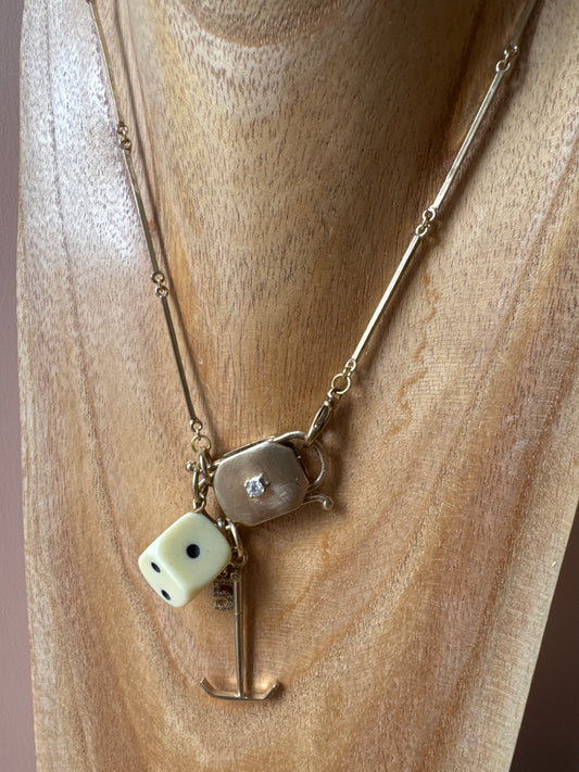 Collana lucchetto zircone e charms L|UNA