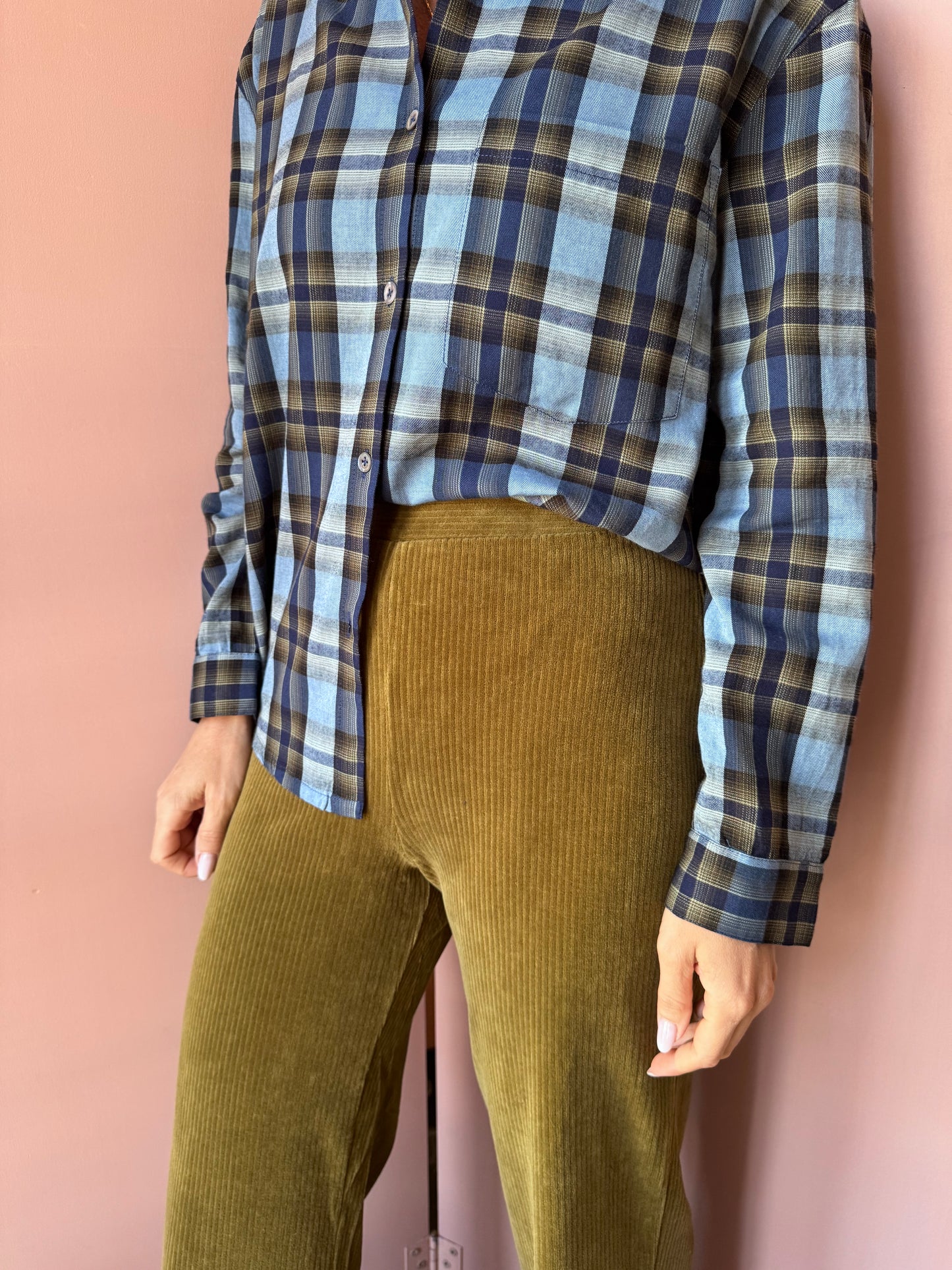 Pantaloni in velluto oliva Nice Things