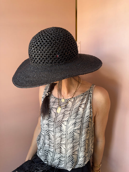 Cappello Amelie nero Camalya