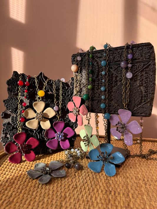 Collane fiore smaltato Unique