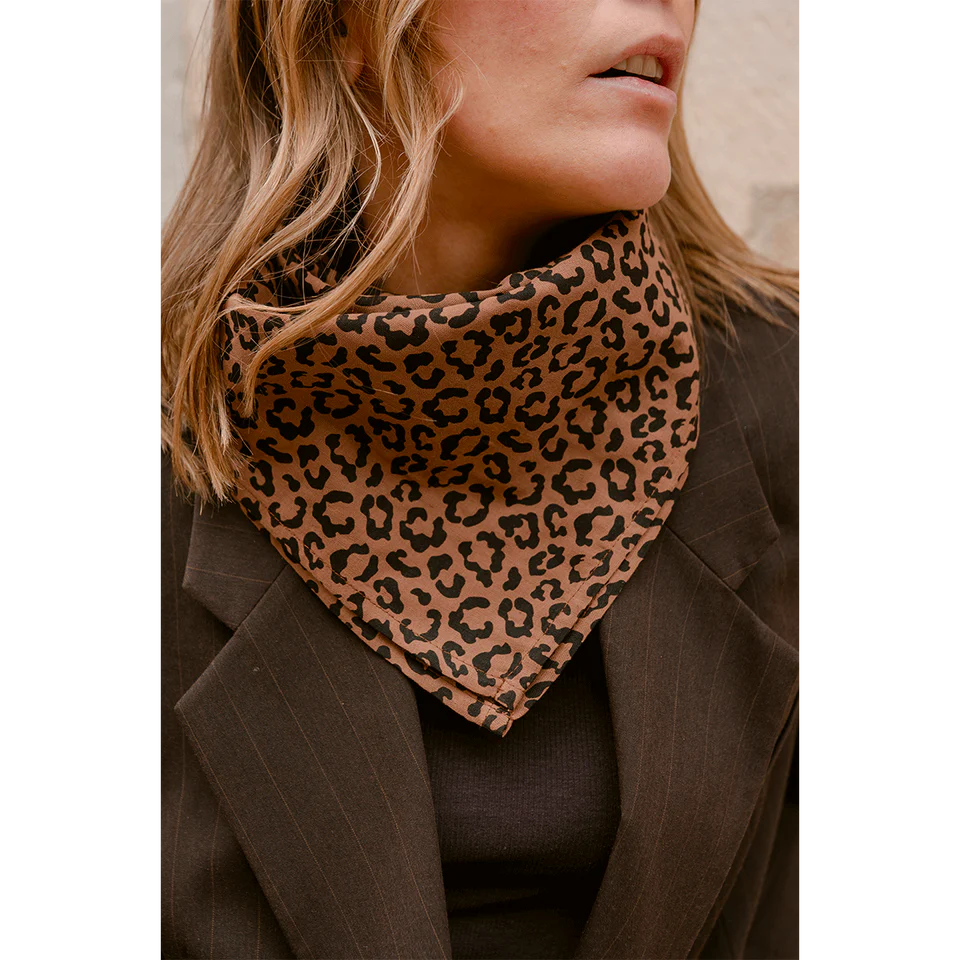 Petit foulard animalier  Mon Petit Leon