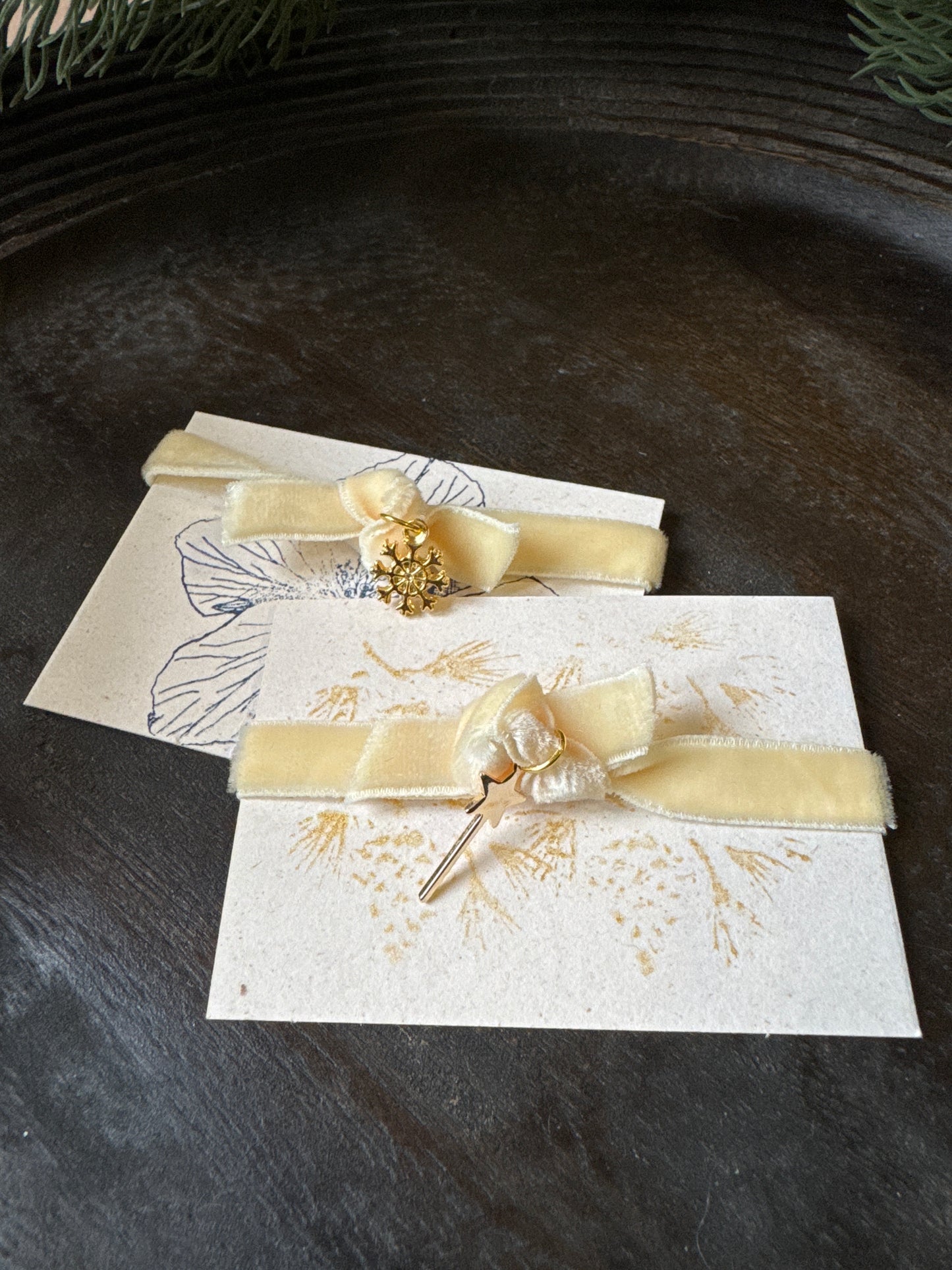 Bracciali in velluto Brioche Handmade