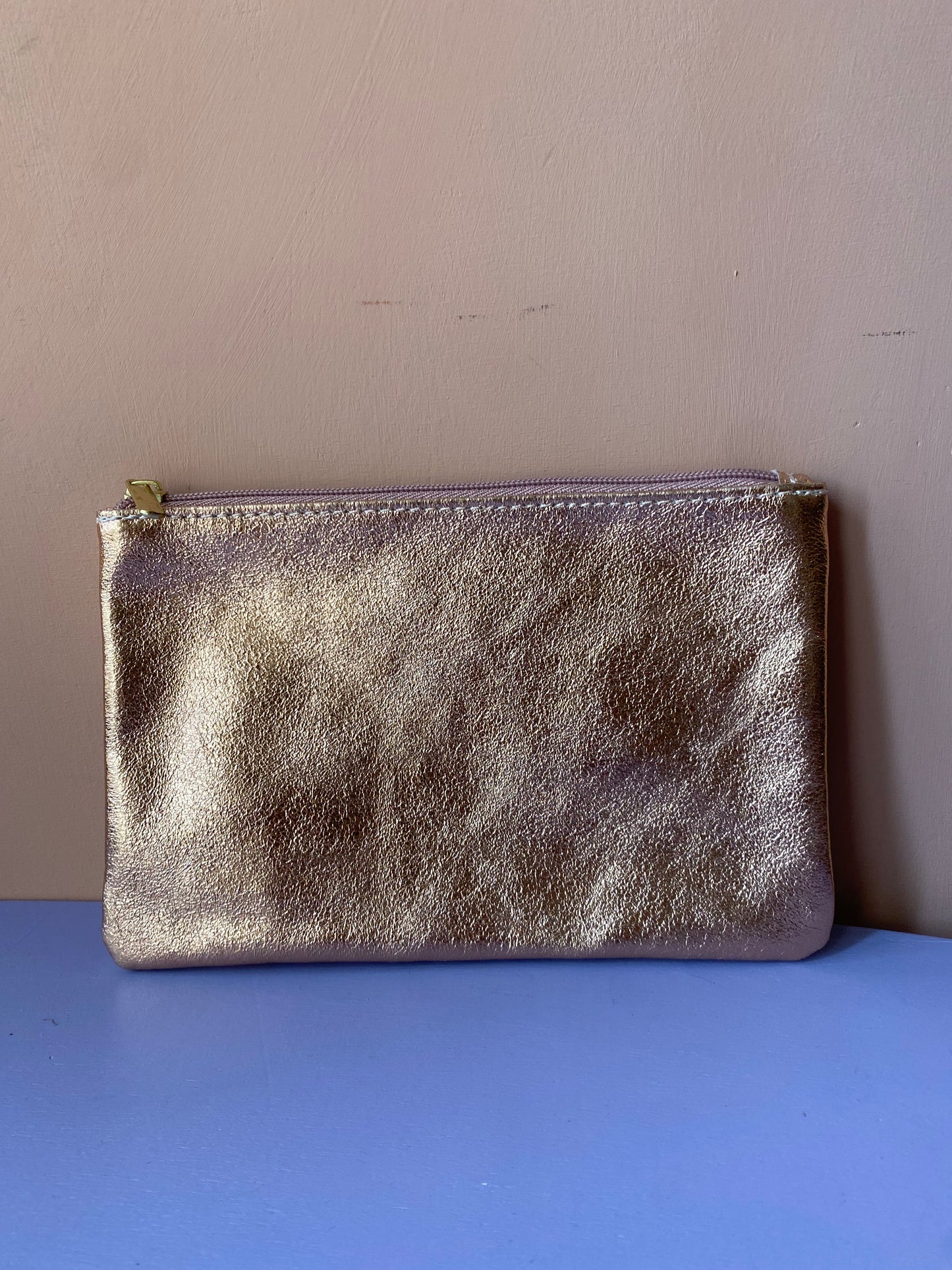 Pochette in pelle metallizzata Tg.L