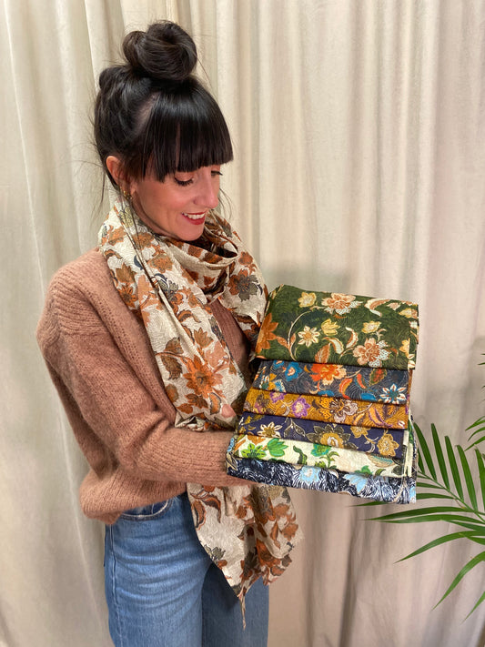 Sciarpa fiore Batik